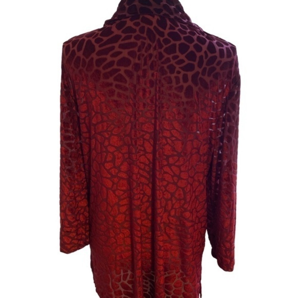 Ruby Rd red button up top. - Picture 2 of 5